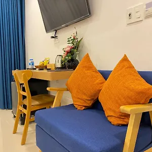 https://villa-white-house-central.hotelsofhoian.com